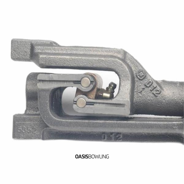 000 024 592 Hinge Assembly Front Roller